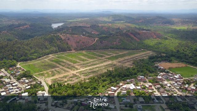 Loteamento em Cava Grande — vídeo aéreo de Marliéria