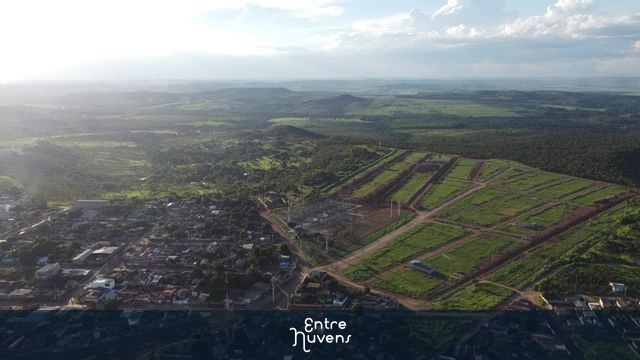 Lotes e paissagem  — vídeo aéreo de Luziânia