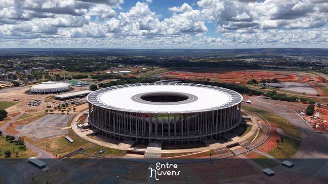 MANÉ GARRINCHA - BRÁSILIA  — vídeo aéreo de Brasília
