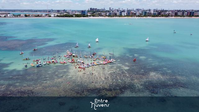 Mar de Pajuçara 7 — vídeo aéreo de Maceió