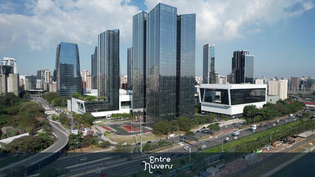 Marginal Pinheiros Prédios