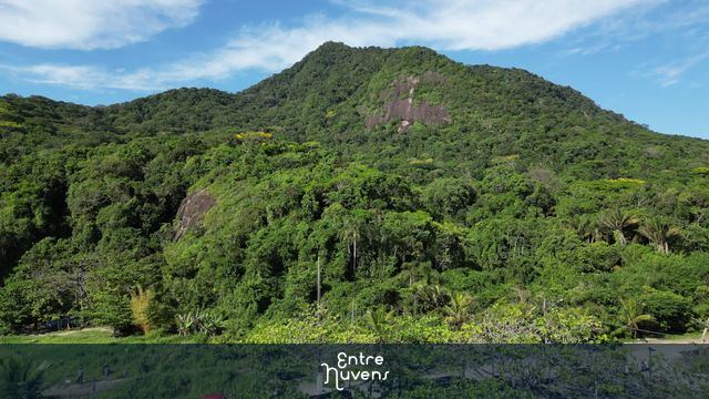 montanha peruibe — vídeo aéreo de Peruíbe