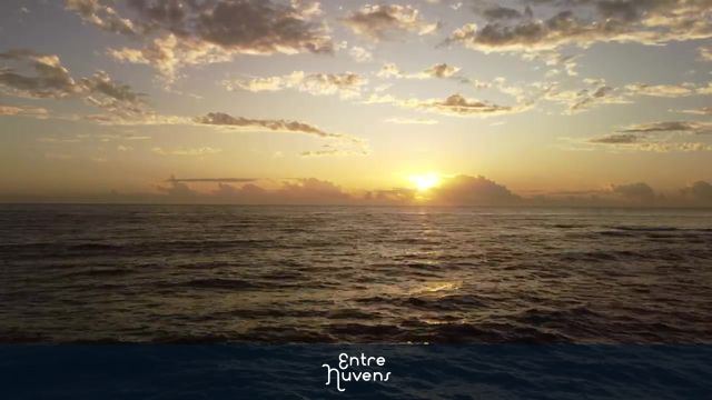 Nascer do Sol marata_2 — vídeo aéreo de Marataízes