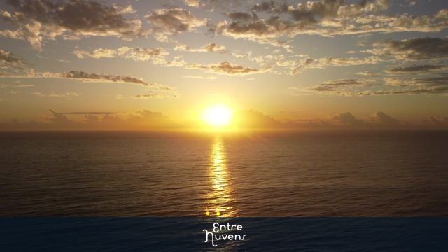 Nascer do sol Marata_4 — vídeo aéreo de Marataízes