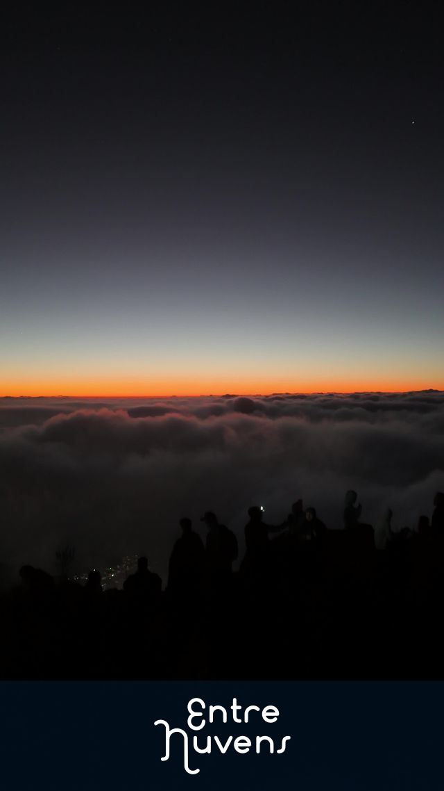 Nascer do Sol Morro Cambirella — vídeo aéreo de Palhoça