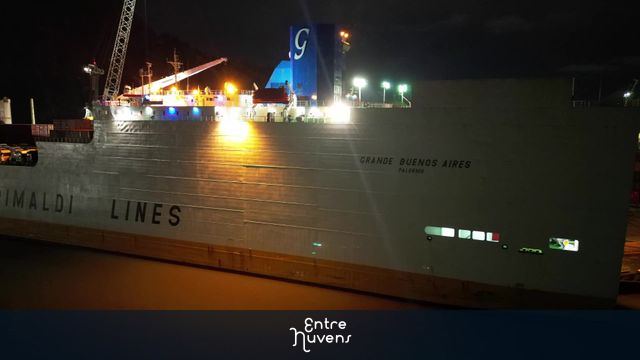 Navio Cargueiro