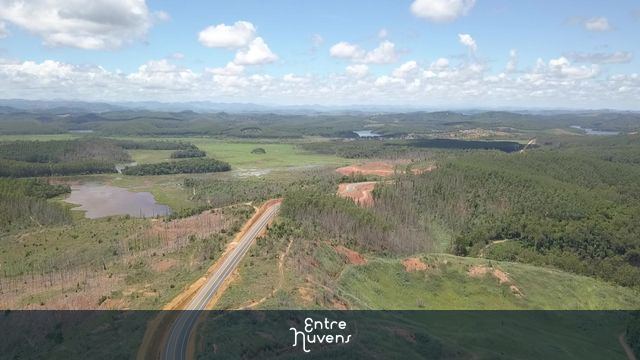 Nova rodovia MG 760 totalmente pavimentada — vídeo aéreo de Timóteo