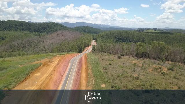 Nova rodovia MG-760 — vídeo aéreo de Timóteo