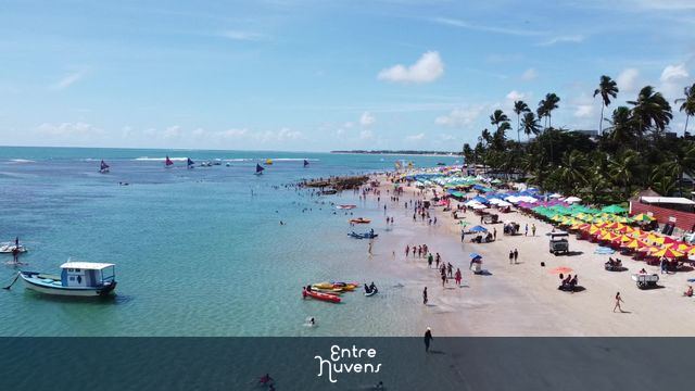 Orla de Porto de Galinhas — vídeo aéreo de Ipojuca