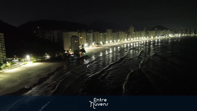 Orla do Guarujá a noite