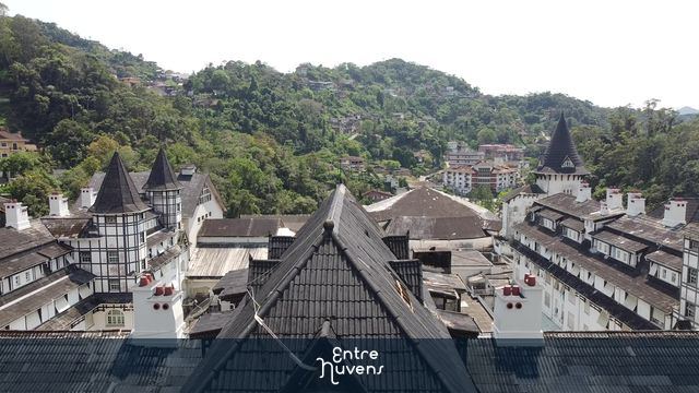 PALÁCIO DO QUITANDINHA - PETROPOLIS, RJ — vídeo aéreo de Petrópolis