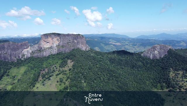 Pedra Do Baú