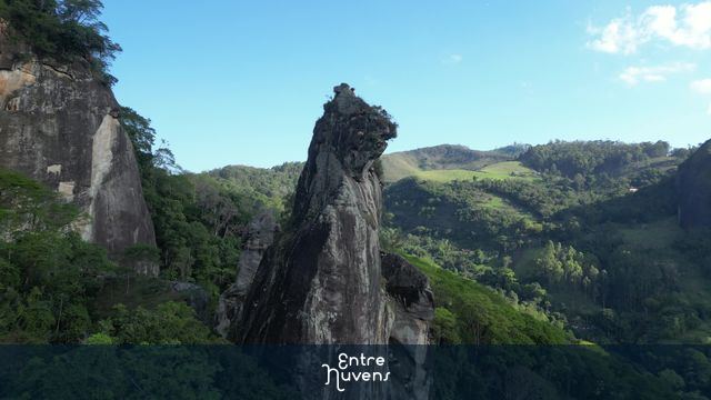 Pedra do Cão Sentado - Nova Friburgo 
