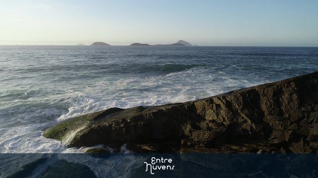 PEDRA E MAR MIRANTE DO LEBLON