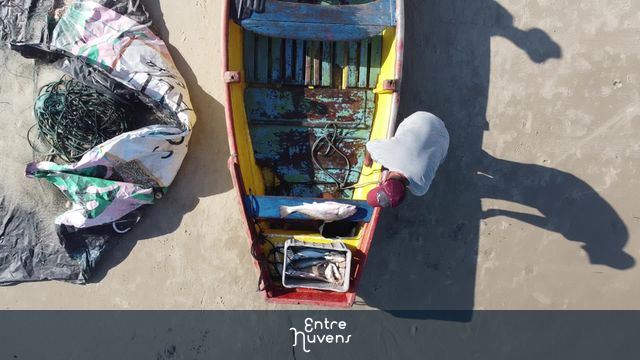 Pesca Enseada da Pinheira — vídeo aéreo de Palhoça