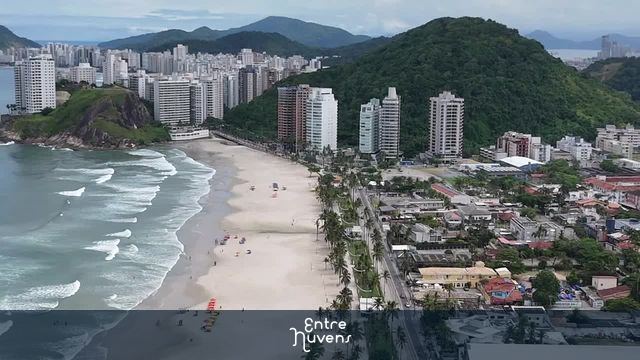 Pitangueiras lado direito  — vídeo aéreo de Guarujá