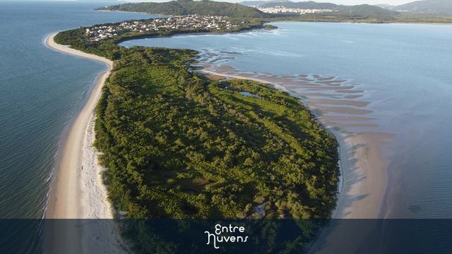 Pontal   — vídeo aéreo de Florianópolis