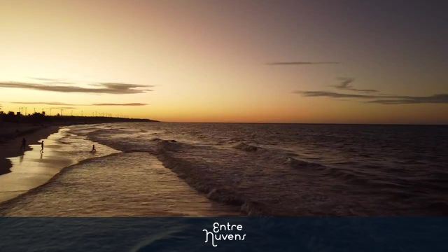 Pôr do Sol Ceará  — vídeo aéreo de Beberibe