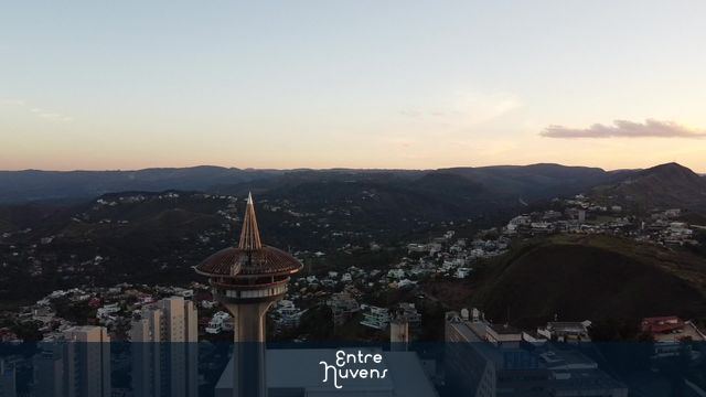 POR DO SOL EM BELO HORIZONTE E NOVA LIMA