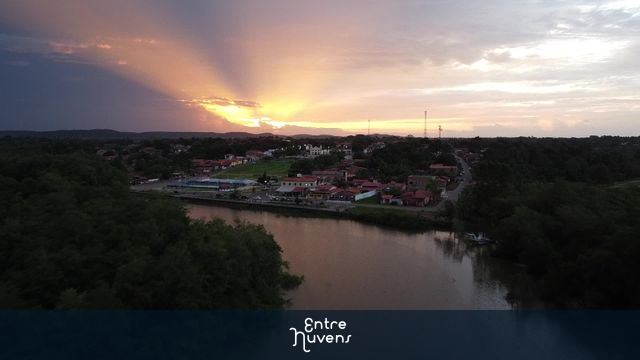 Por do sol na cidade de Bequimão/MA