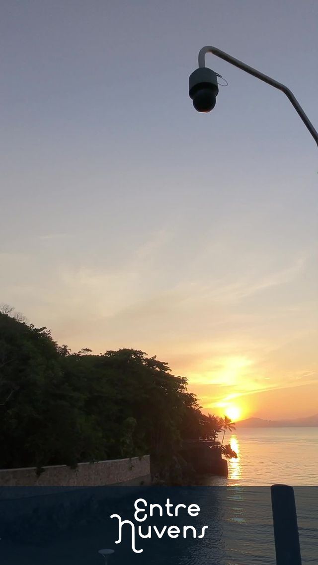 Por do sol praia do Guarujá 