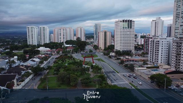 Praça Riugi Kojima - Jd. Aquárius - São José dos Campos