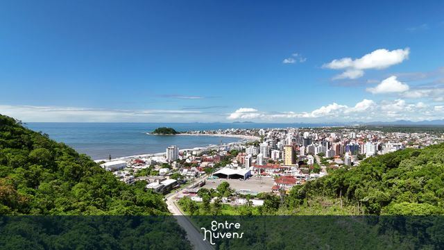 praia central de guaratuba 