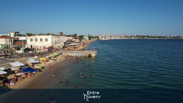 Praia da Boa Viagem — vídeo aéreo de Salvador
