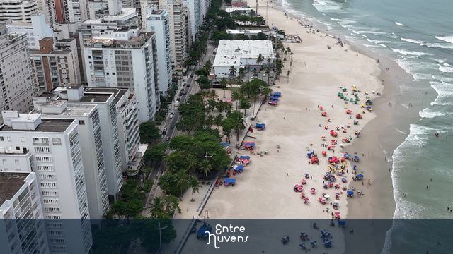 Praia das Pitangueiras  — vídeo aéreo de Guarujá