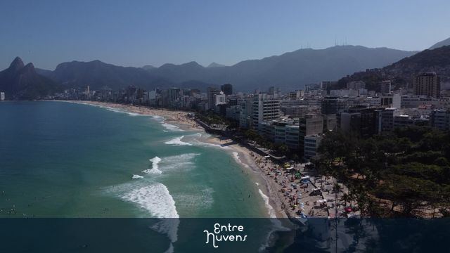 Praia de Ipanema, Praia do Leblon e Morro Dois Irmãos