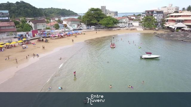 Praia de Iriri no Espirito Santo — vídeo aéreo de Piúma