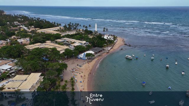 PRAIA DO FORTE — vídeo aéreo de Camaçari