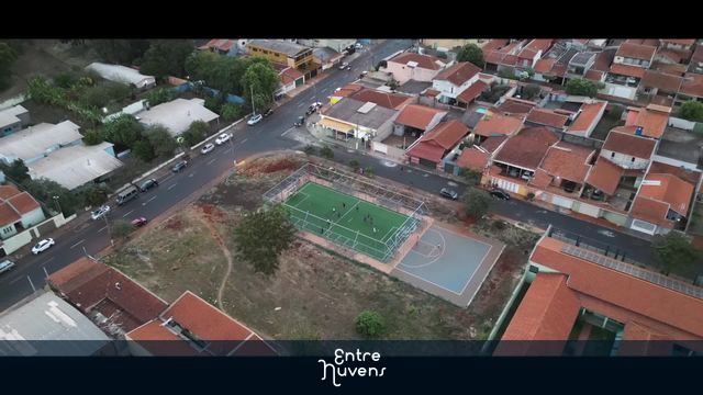 QUADRA DE FUTEBOL  — vídeo aéreo de Ribeirão Preto