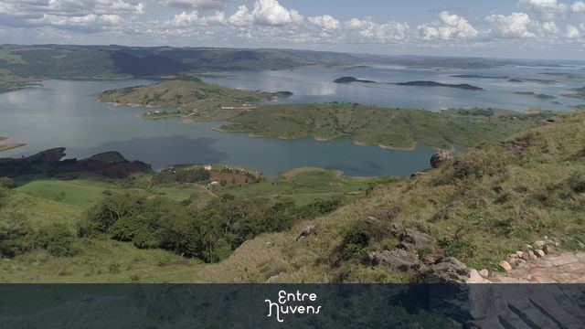 Represa chavantes — vídeo aéreo de Ribeirão Claro