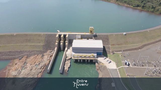 Revelando represa da Usina — vídeo aéreo de Chapadão do Sul