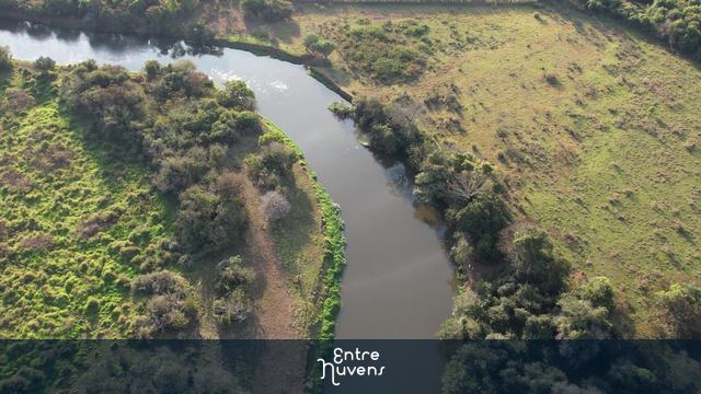 Rio Jacaré Guaçu — vídeo aéreo de Ibitinga
