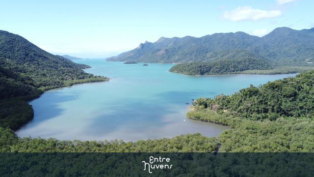 Saco do Mamanguá  — vídeo aéreo de Paraty