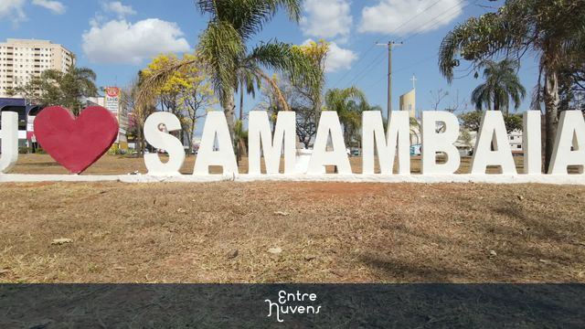 SAMAMBAIA — vídeo aéreo de Brasília