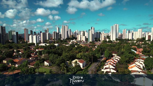 Sobrevoo sobre Poço da Panela, chegada no bairro de Casa Forte (Recife-PE)