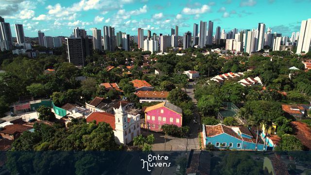 Sobrevoo sobre Poço da Panela, Igreja do Poço da Panela, Recife-PE