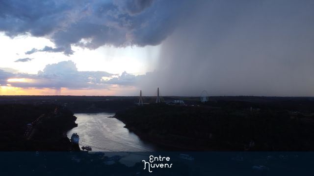 Tempestade no Brasil, Sol no Paraguai