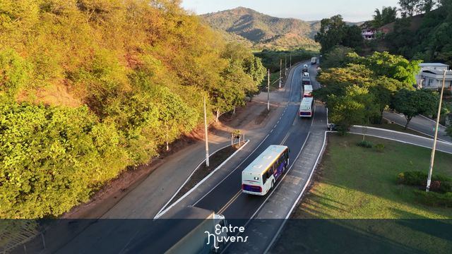 Transito na BR de Periquito
