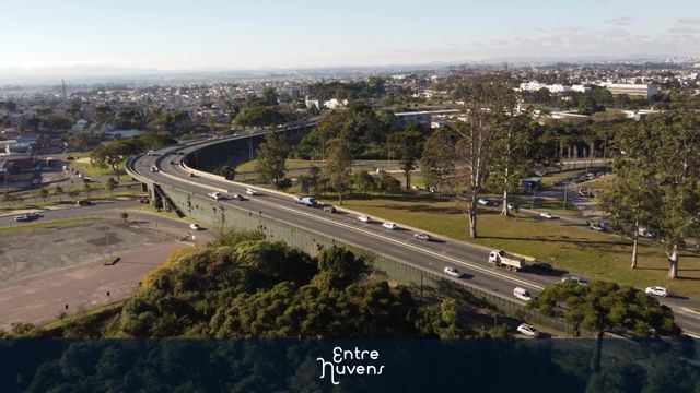 Trânsito na Rodovia Paranaense