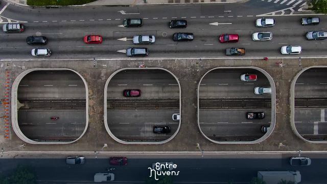 Túnel Presidente Jânio Quadros - na região da Av. Juscelino Kubitschek - Vila Olimpia  — vídeo aéreo de São Paulo
