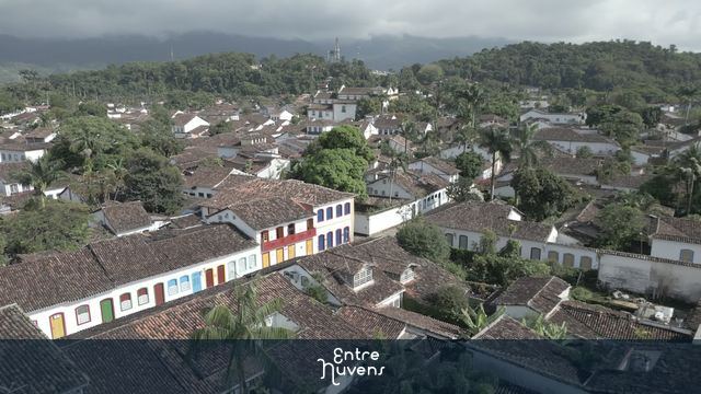 Vila de Paraty voo de drone 