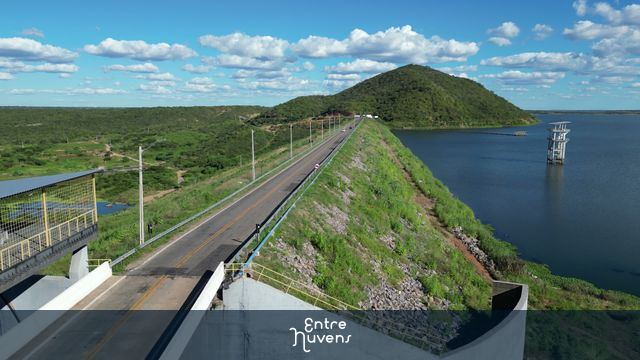 Vista Aérea da Barragem do Castanhão: O Gigante do Ceará — vídeo aéreo de Banabuiú