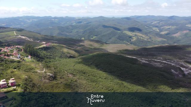 VISTA DA CIDADE DE LAVRAS NOVAS/MG — vídeo aéreo de Ouro Preto