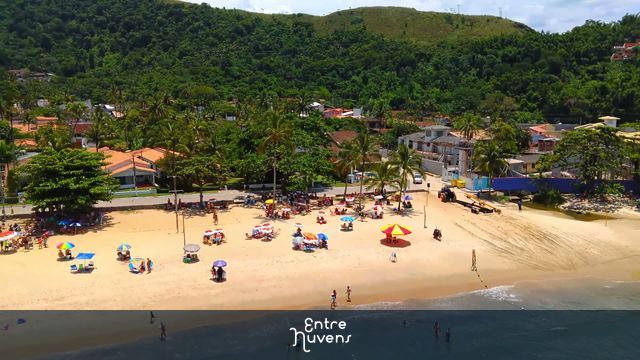 Vista da praia das Cigarras - São Sebastião
