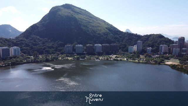 Voando baixo Lagoa Rodrigo de Freitas, Rio de Janeiro/RJ