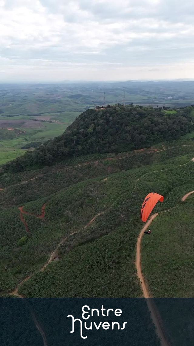 Voo de parapente em pernambuco — vídeo aéreo de Vicência